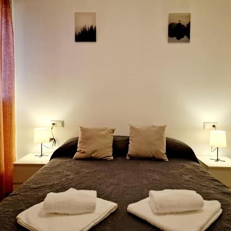 Butibamba Beach Apartment Ла Кала де Михас Екстериор снимка