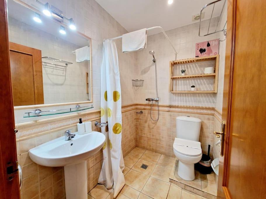 Butibamba Beach Apartment Ла Кала де Михас Екстериор снимка