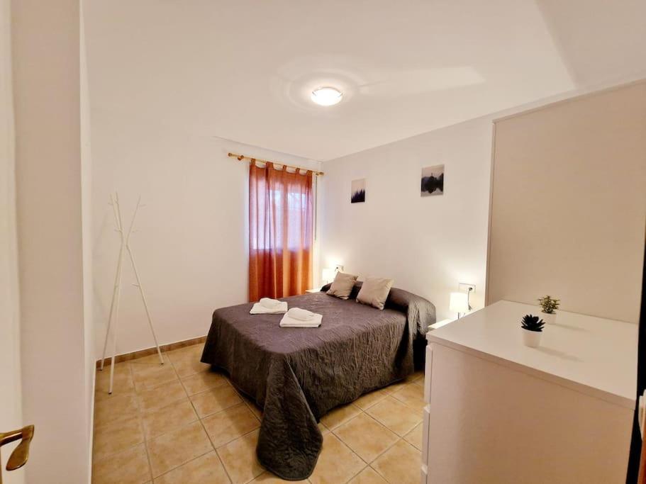 Butibamba Beach Apartment Ла Кала де Михас Екстериор снимка